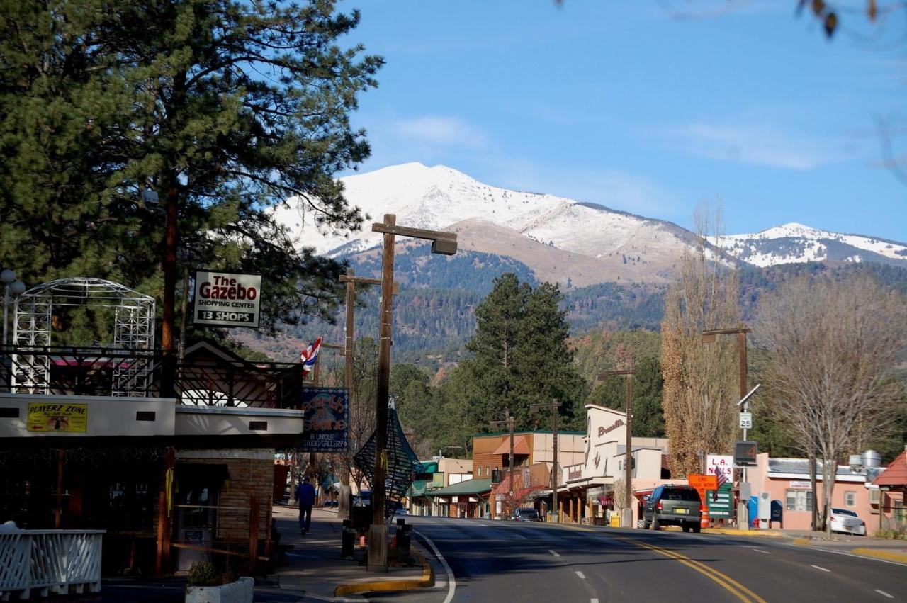Sleeping Bear, 2 Bedrooms, Front Deck, Midtown, Sleeps 6 Ruidoso Exteriér fotografie