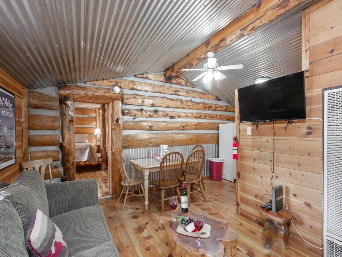 Sleeping Bear, 2 Bedrooms, Front Deck, Midtown, Sleeps 6 Ruidoso Exteriér fotografie