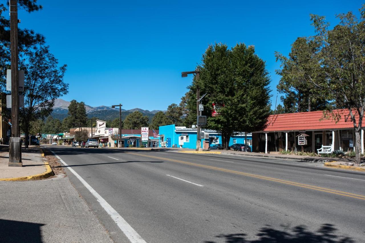 Sleeping Bear, 2 Bedrooms, Front Deck, Midtown, Sleeps 6 Ruidoso Exteriér fotografie